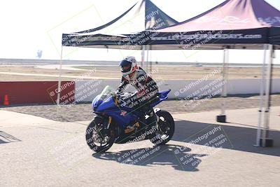 media/Nov-03-2025-Lets Ride (Mon) [[4d74c1c4d3]]/B Group/Grid/